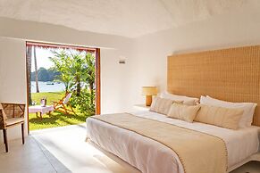 Playa Rosa Bungalows