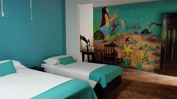 Playa Bluff Hotel