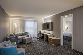 Hotel Dene & Conference Centre