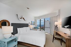 Hyatt Centric Waikiki Beach