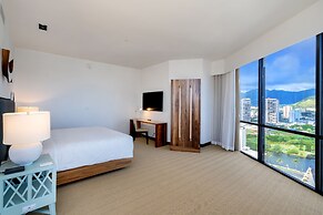 Hyatt Centric Waikiki Beach