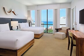 Hyatt Centric Waikiki Beach