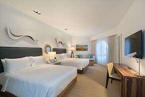 Hyatt Centric Waikiki Beach