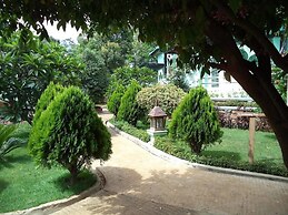 Hsaung Thazin Hotel Pyin Oo Lwin