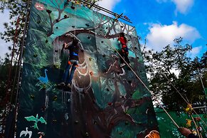 The Manor at Camp John Hay