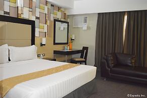 Mallberry Suites Business Hotel