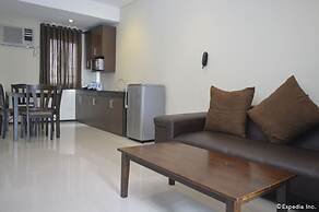 Mallberry Suites Business Hotel