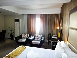 Mallberry Suites Business Hotel