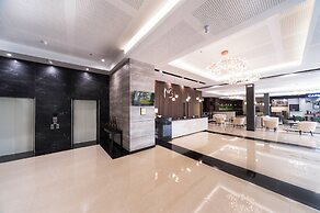 Mallberry Suites Business Hotel