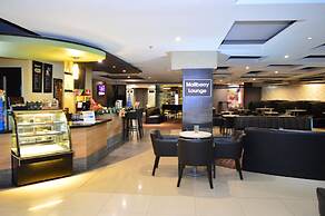 Mallberry Suites Business Hotel