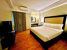 Mallberry Suites Business Hotel