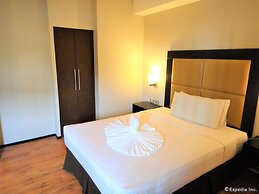 Mallberry Suites Business Hotel