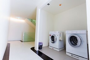 BearPacker Patong Hostel