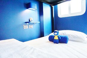 BearPacker Patong Hostel