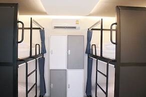 BearPacker Patong Hostel