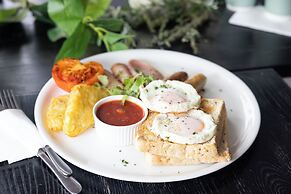 Courtyard by Marriott Brisbane South Bank