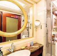 Dalian Dynasty International Hotel