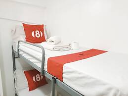 8Hostel