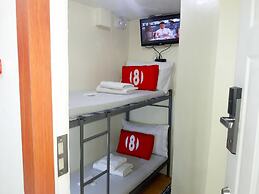 8Hostel