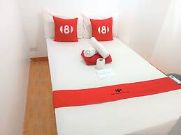 8Hostel