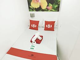 8Hostel