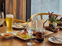 Cheonjiyeon Crystal Hotel