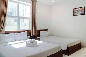 Golden Light Hotel