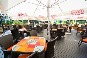 Hotel Ostaniec