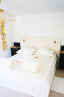 Ferienhaus BLACK & WHITE