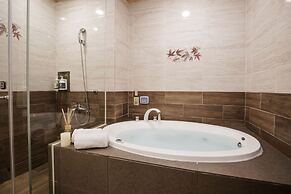 Duo Romance Motel Hualien