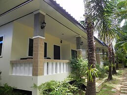 Naya Bungalow