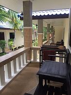 Naya Bungalow