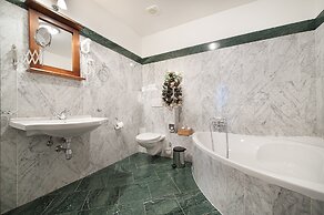 Brioni Suites