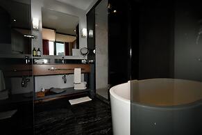 Hotel Love It CAS Consulate