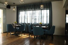 Hotel Love It CAS Consulate