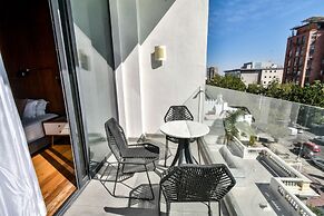 Hotel Love It CAS Consulate