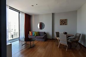 Hotel Love It CAS Consulate