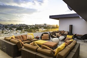 Hotel Love It CAS Consulate