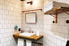 City Hall Grand Hotel