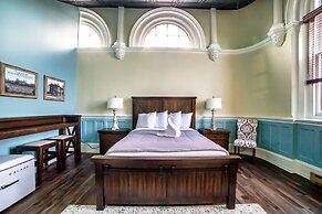 City Hall Grand Hotel