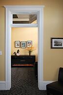 City Hall Grand Hotel