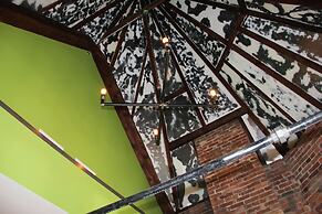 City Hall Grand Hotel