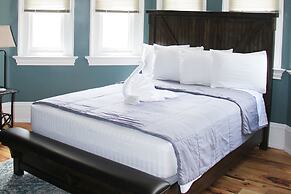 City Hall Grand Hotel