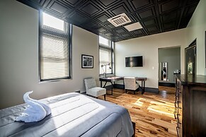 City Hall Grand Hotel