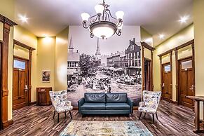 City Hall Grand Hotel