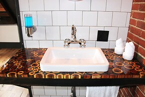 City Hall Grand Hotel