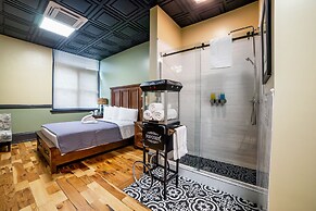 City Hall Grand Hotel