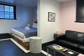 City Hall Grand Hotel