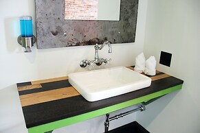 City Hall Grand Hotel