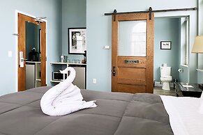 City Hall Grand Hotel